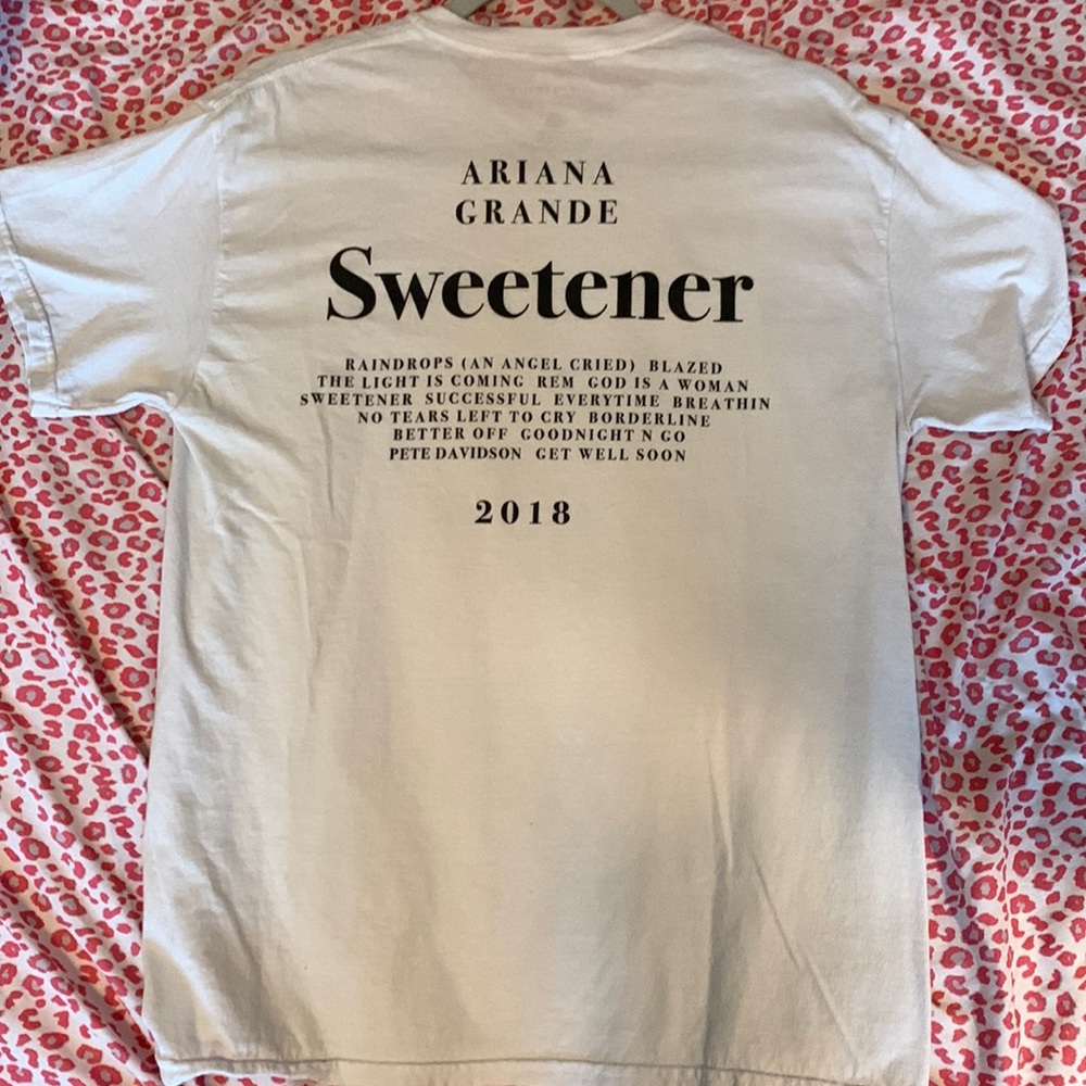 Ariana Grande tee